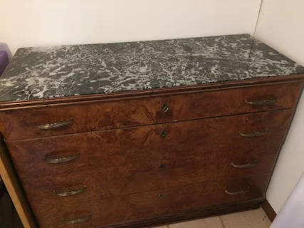 Comò in legno