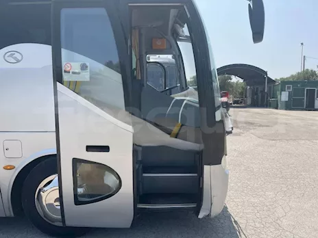 King Long XMQ6900, 2008, 37 posti, Euro 5 Km 850462, cambio: manuale - Anteprima 10