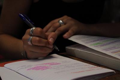 Correzione tesi/articoli/testi in generale