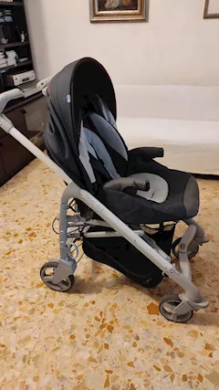 Si regala TRIO CHICCO