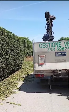 Lavori di Giardinaggio e pulizia terreni incolti