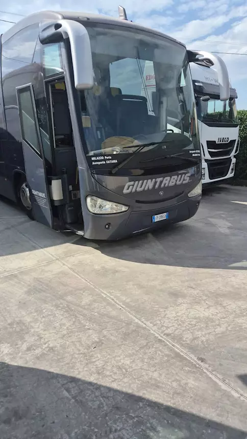 Irizar Century 14.37 HDH Irizar Scania K470EB 6X2 Anno 2008, colore di