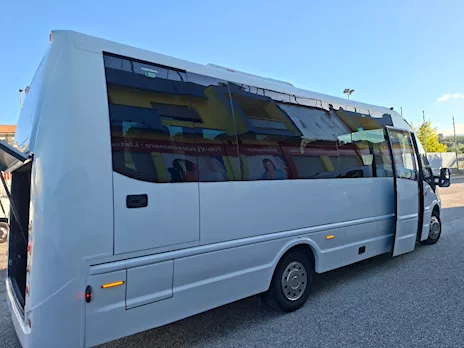 Iveco Rosero first class Anno 2010 Km 550000 Euro 4 - Anteprima 3