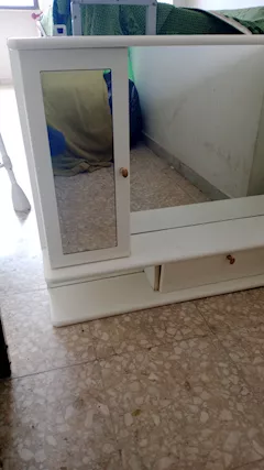 Specchiera banno