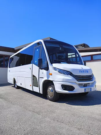 Iveco Unvi M20