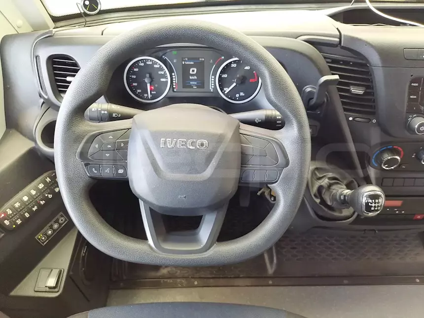 Foto 11Iveco Indcar Wing, 2022, 47 posti, Euro 6 Km 60164, cambio: manuale