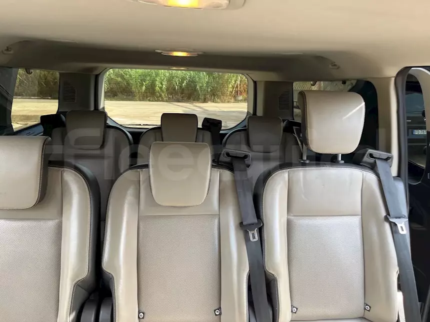 Foto 5Ford Tourneo, 2018, 9 posti, Euro 6 Km 376247, cambio: automatico