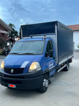 Renault Mascott