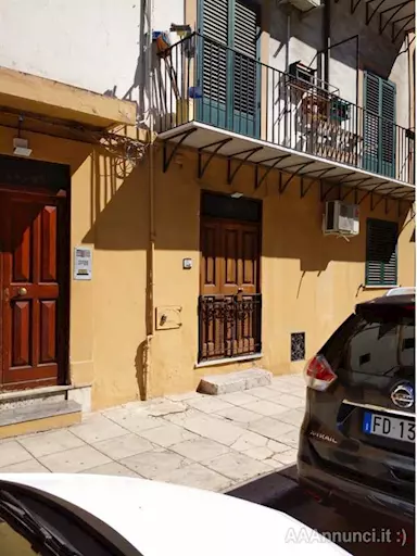 Quadrilocale in affitto in Palazzo Reale-Albergaria