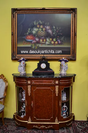 Credenza mezzo giro stile Napoleone III a tre ante