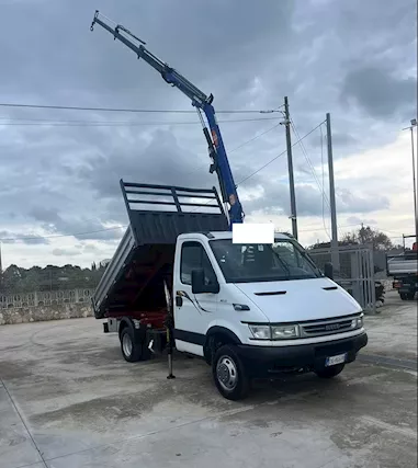 Iveco Daily Ribaltabili Vartie Disponbilità Cassone Ribaltabile - Foto 4