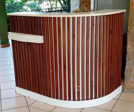BANCO FRONT OFFICE RECEPTION 1732