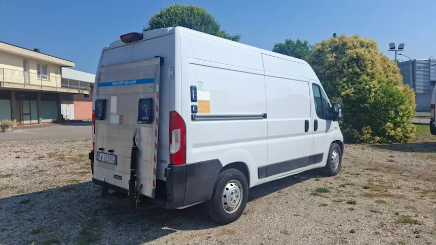 Foto 9Ducato - Officina Mobile + Sponda - Metano Euro 6, passo medio