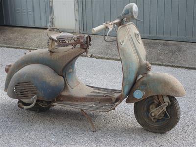 Vespa faro basso