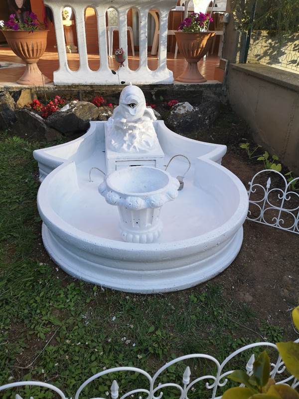 Fontana a delfino - Foto 2