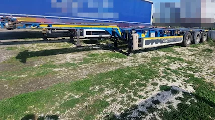 Semirimorchio portacontainer Krone