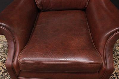 Poltrona modello bergere inglese in pelle marrone rossiccio - Foto 4