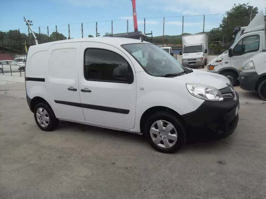 Foto 2Renault Kangoo 1.5 90 CV Anno 2020 Km 201000, ottime condizioni