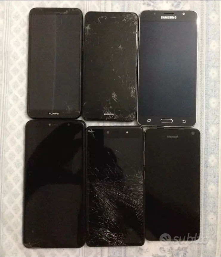 Cellulari vari modelli