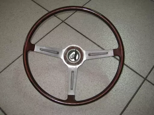 Volante Alfa Romeo GT Junior Giulia 1750