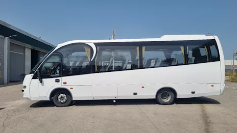 Mago Euro 5 Marca Iveco Anno 2010, cambio manuale - Anteprima 4