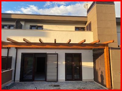 BOCCEA VIA MONTE DEL MARMO VILLA E 195.000