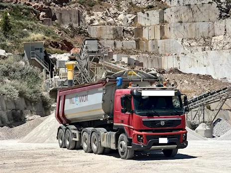 Iveco Trakker 4 assi 3 assi varie disponibilità Cassone Ribaltabile - Foto 5