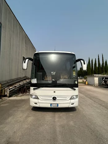 AUTOBUS MERCEDES-BENZ TOURISMO RHD-M