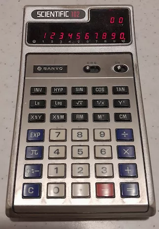 Calcolatrice scientifica vintage Sanyo Scientific 102 (model