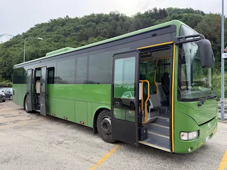Iveco con pedana disabili