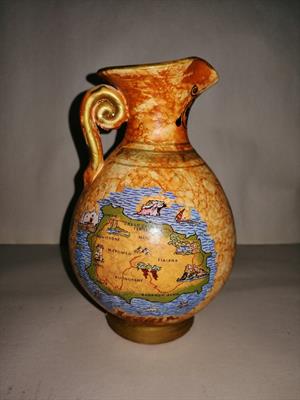 Grazioso vasetto in ceramica prodotto artigianalmente