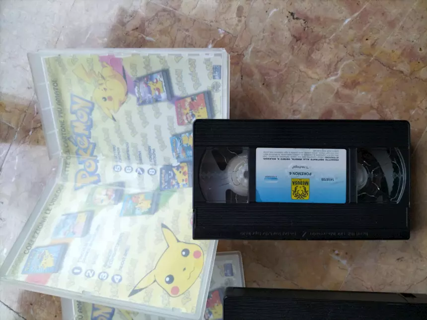 Foto 5 2 videocassette POKEMON
