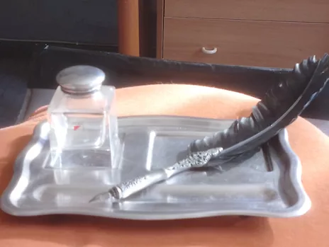 Vassoio con argento 800 con boccetta e pennino