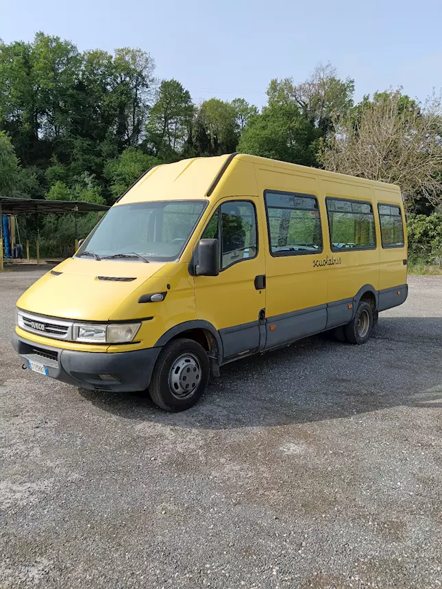 Foto 6Turbo Daily 50C29 Marca Iveco Anno 2005 Km 350000, ottime condizioni