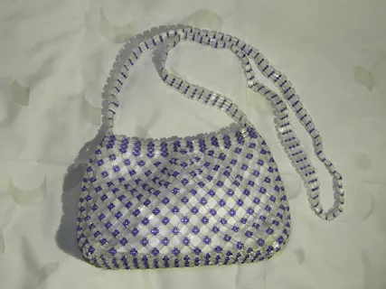 Borsa in perline viola