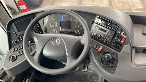 Mercedes Tourismo 16/RHD Anno 2012 Euro 5 - Anteprima 8