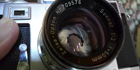CONTAX IIIa color dial+sonnar OPTON 50/2 T red