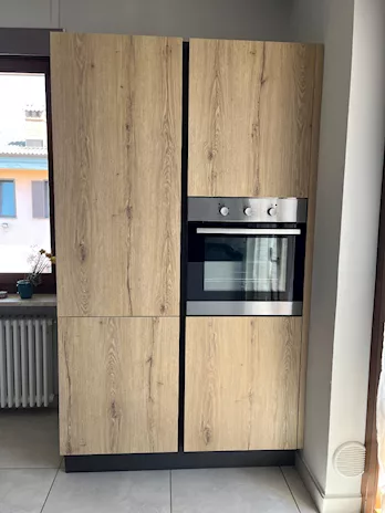 Cucina moderna completa + tavolo e 6 sedie, in legno - Anteprima 4