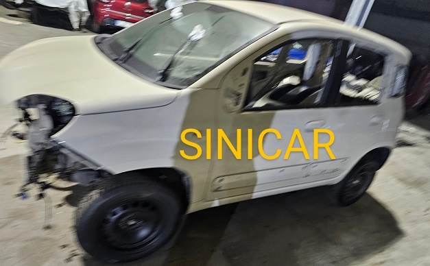 Fiat Modello Panda 900 Twin Air Metano Sinistrata Incidentata 2017 Km 10 - Foto 5