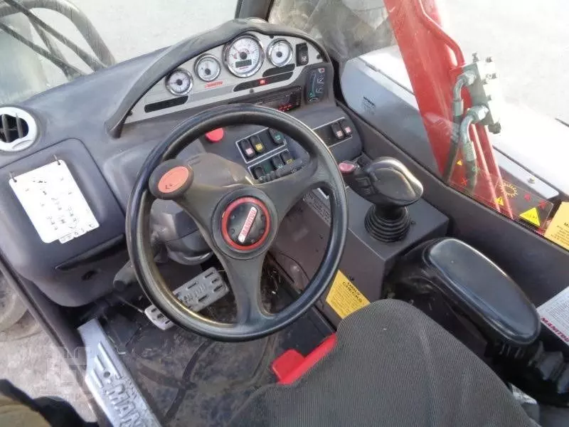 Foto 42011 Manitou MLT627