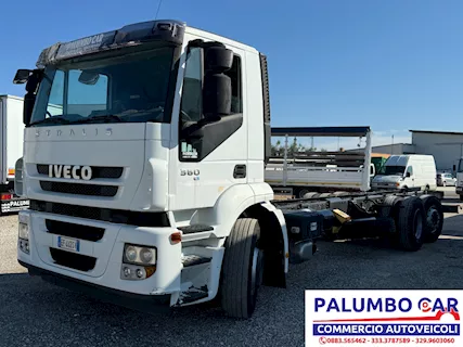 Iveco Stralis 260s36 cabina corta - 3 assi