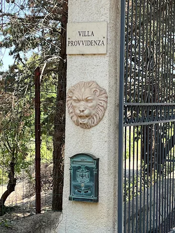 Vendita - In zona e vicinissima alla chiesa