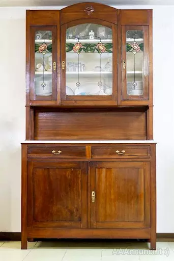 Credenza primi del '900
