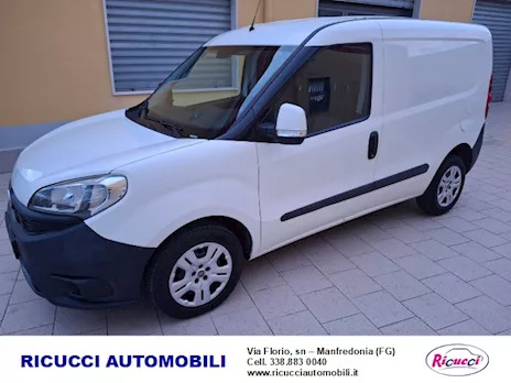 Fiat Doblò 1.6 Mjt 105CV 3 posti