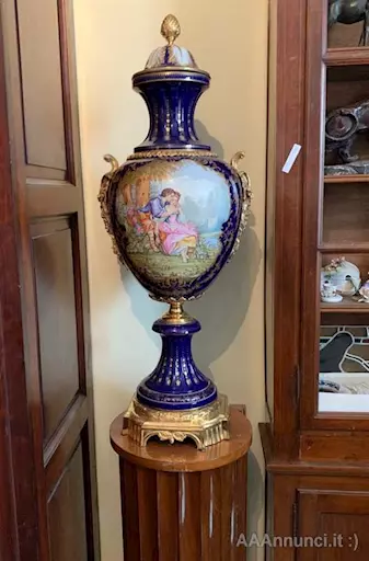 Vaso Napoleone III Sevres