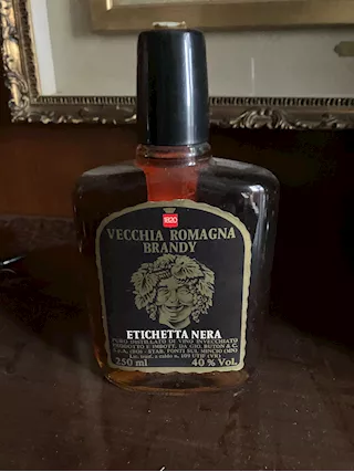Bottiglia piccola Vecchia Romagna anni 70