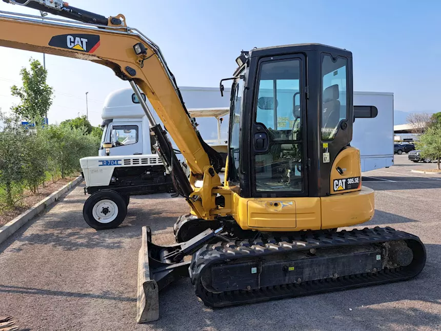 Caterpillar 305 5 e anno 2017 Ore 4100 Escavatore