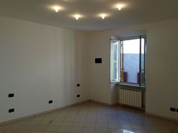 Foto 6 Stanza Uso Ufficio