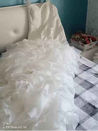 Abito da sposa a sirena - Anteprima 6