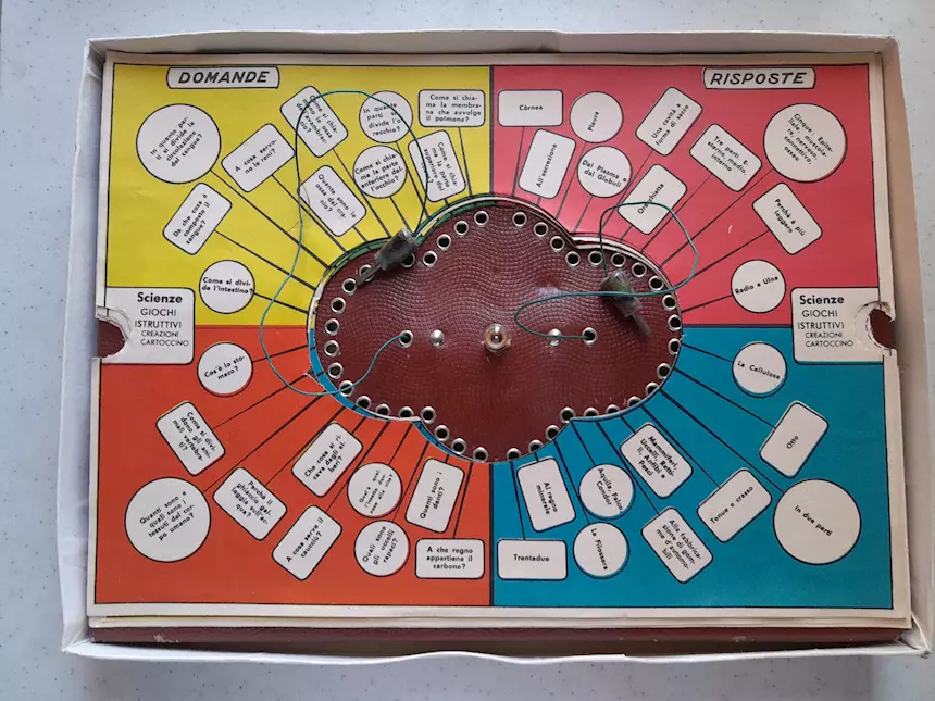 Foto 2Gioco da tavolo vintage educativo ed elettrico